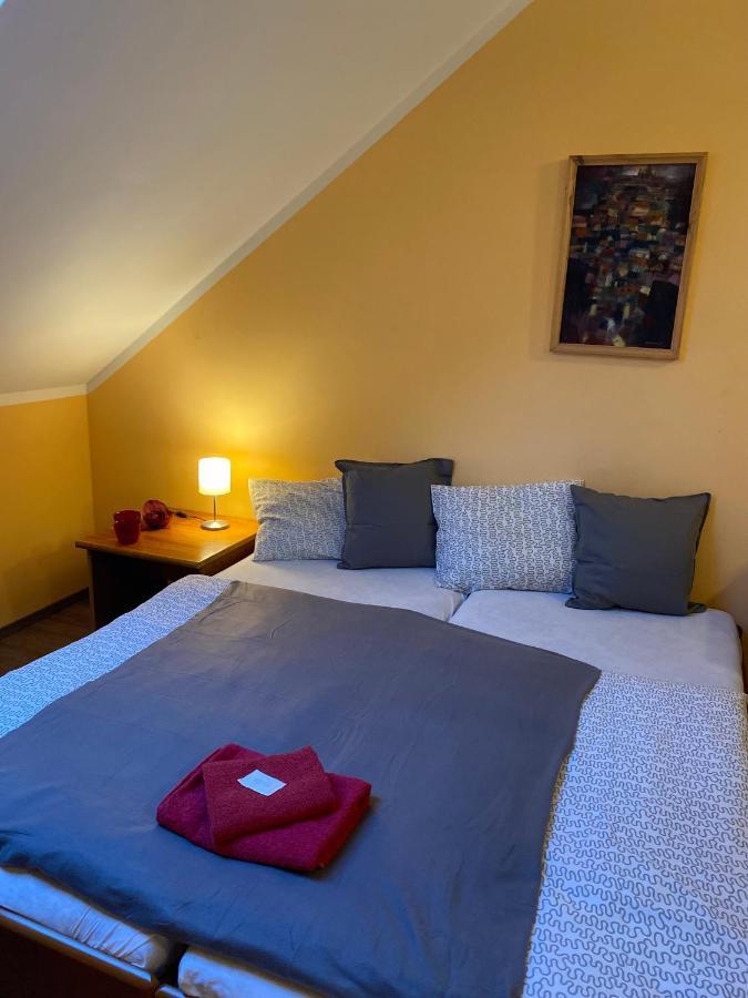 Hotel Restaurace U Vlkové Kamenice Exteriér fotografie